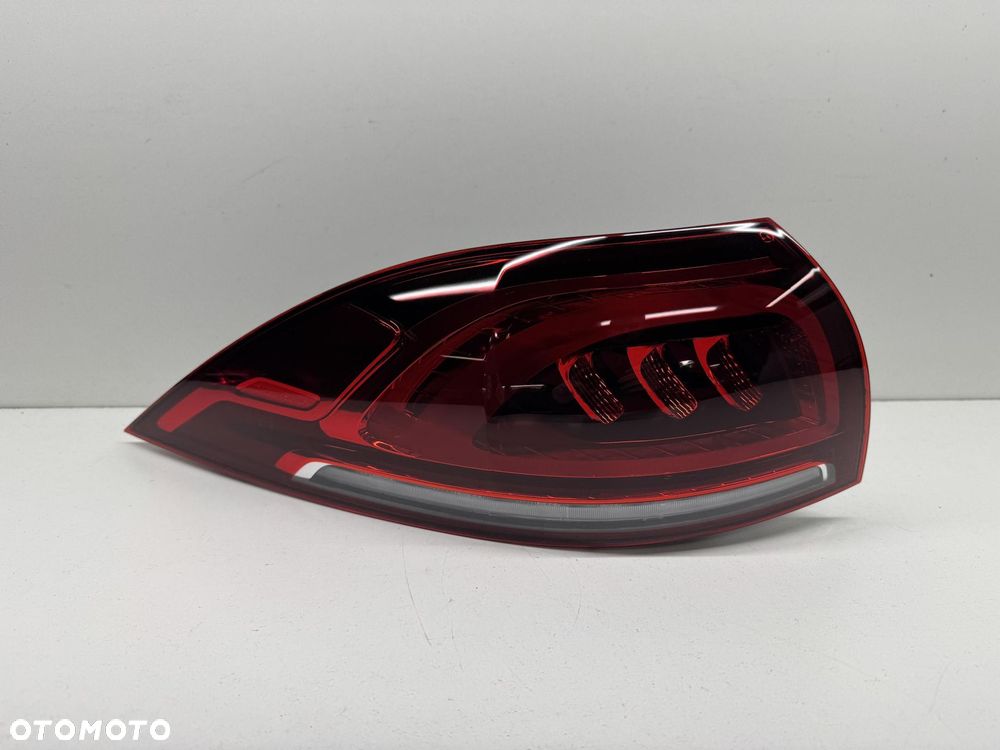 Tylna Lewa Lampa  Mercedes gle 167  A1679061007 - 1