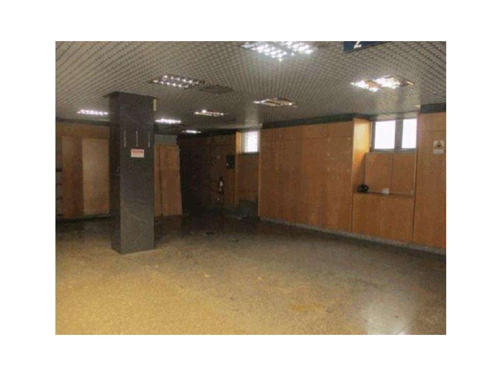 Fantástico espaço comercial situado na vila de São vicente da Beira - Grande imagem: 3/5