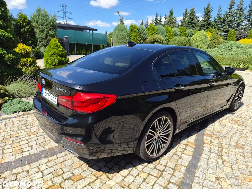 BMW Seria 5 520d xDrive M Sport sport - 33