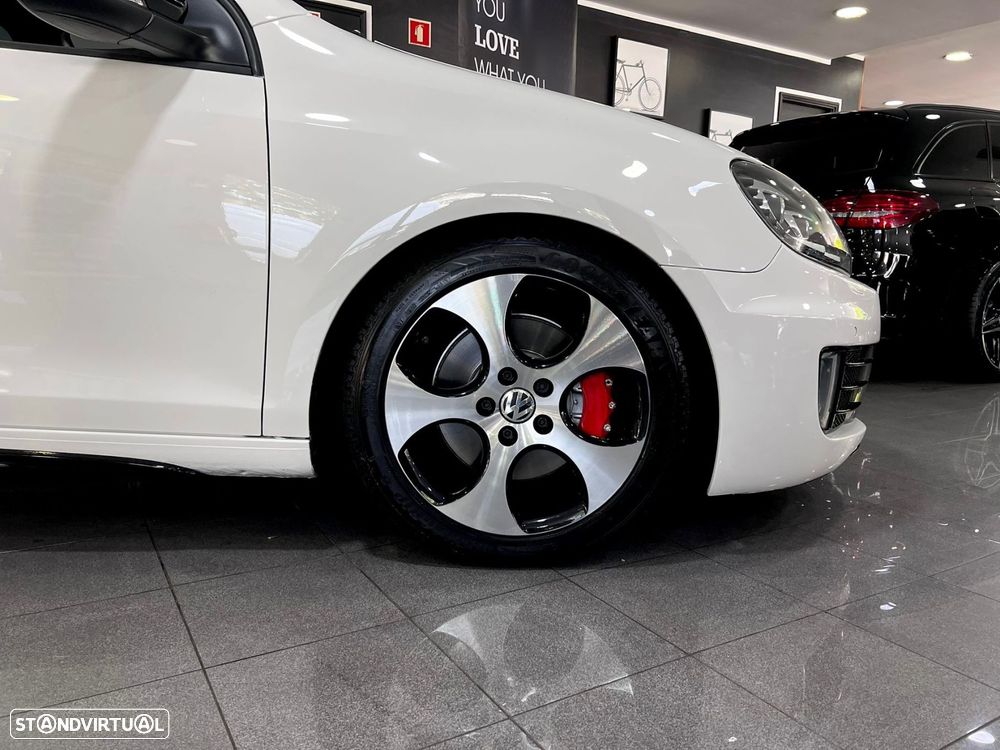 VW Golf 2.0 TSi GTI - 11