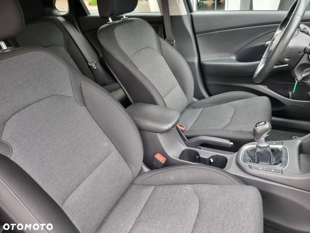 Hyundai i30 1.5 DPI Smart - 21