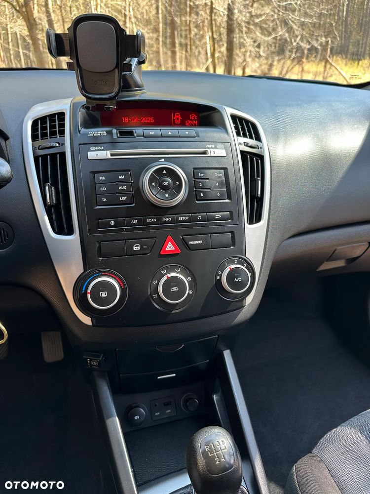 Kia Ceed 1.4 Comfort - 6