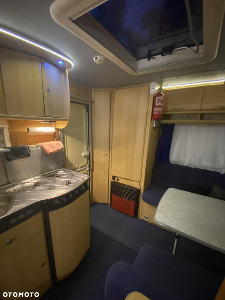 Dethleffs Camper - 13