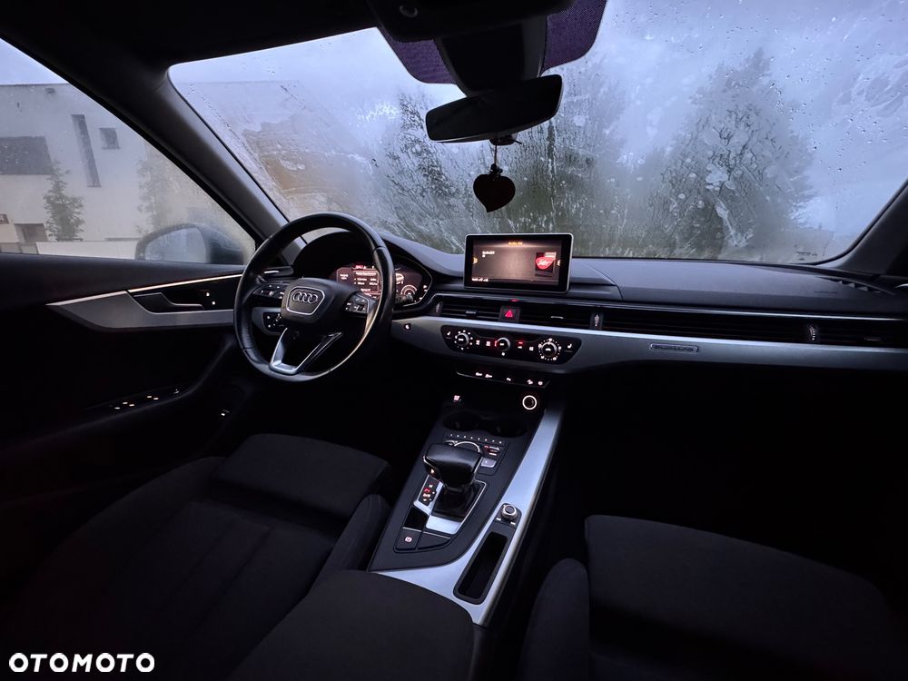 Audi A4 Allroad 2.0 TDI Quattro S tronic - 25