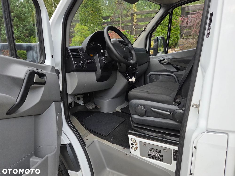 Mercedes-Benz SPRINTER 316 CDI - 23