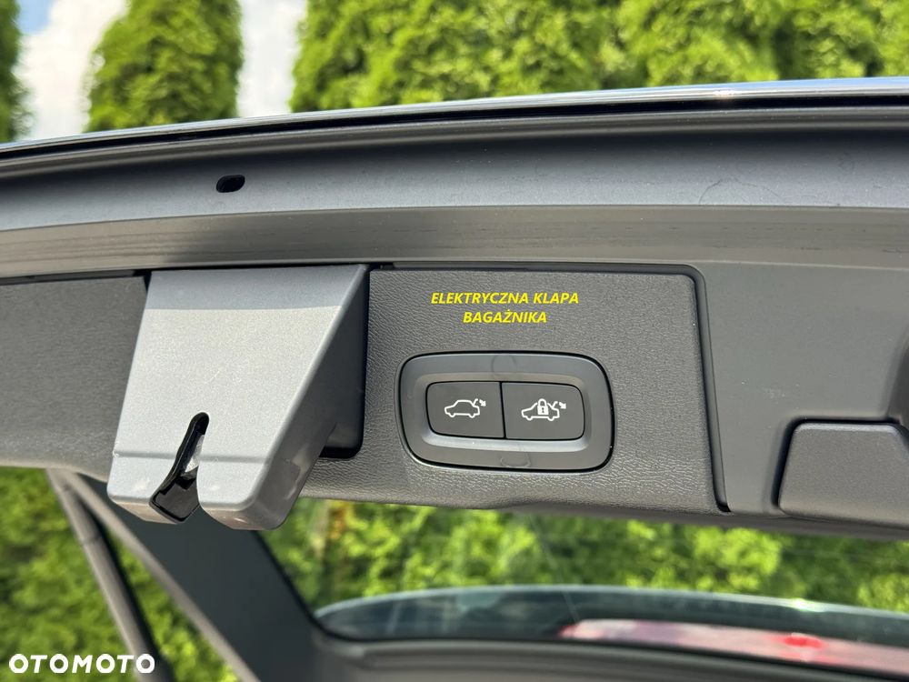 Volvo XC 60 B4 D AWD Geartronic RDesign - 20
