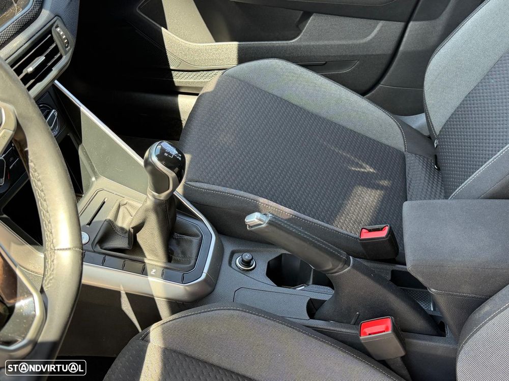 VW Taigo 1.0 TSI Urban - 13