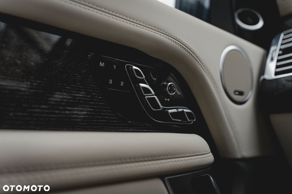 Land Rover Range Rover - 26