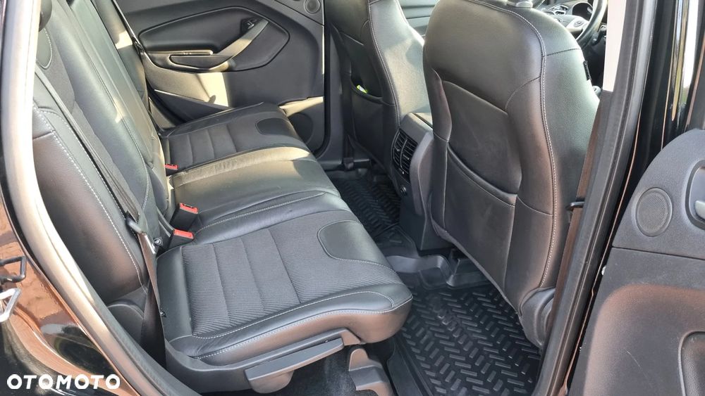 Ford Kuga 2.0 TDCi 4x4 Individual - 14