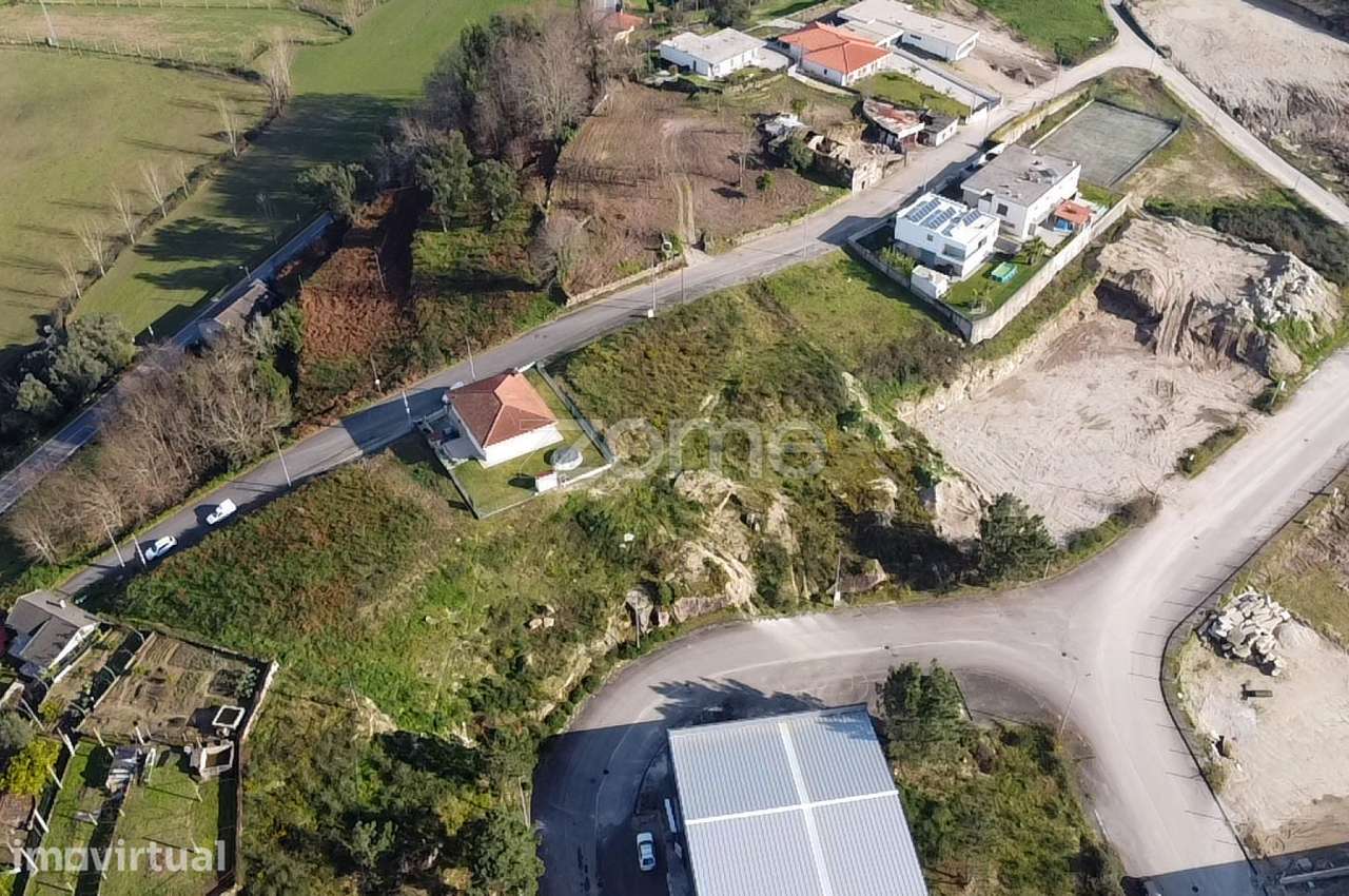 Lote de terreno para construção de uma moradia c/ área total de 520... - Grande imagem: 2/16