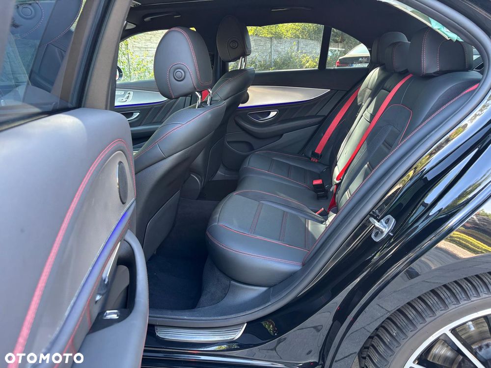 Mercedes-Benz Klasa E AMG 53 4Matic AMG Speedshift 9G-TCT - 27