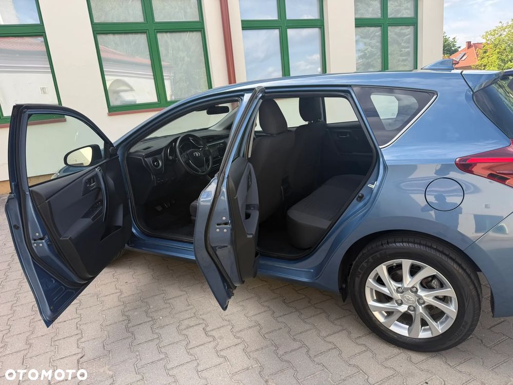 Toyota Auris 1.2 Turbo Edition S+ - 28