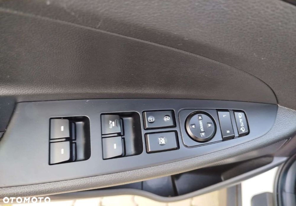 Hyundai Tucson - 16