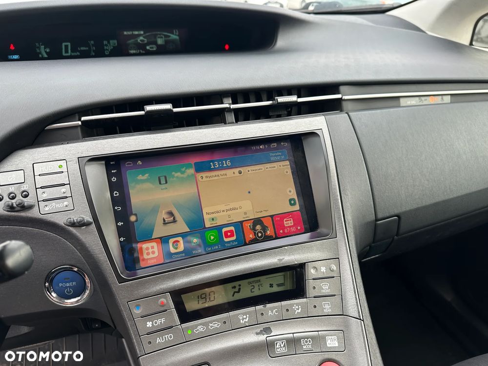 Toyota Prius - 29
