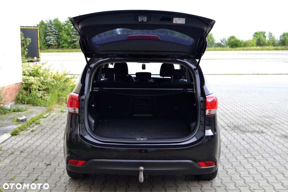 Kia Carens 1.6 GDI L - 7