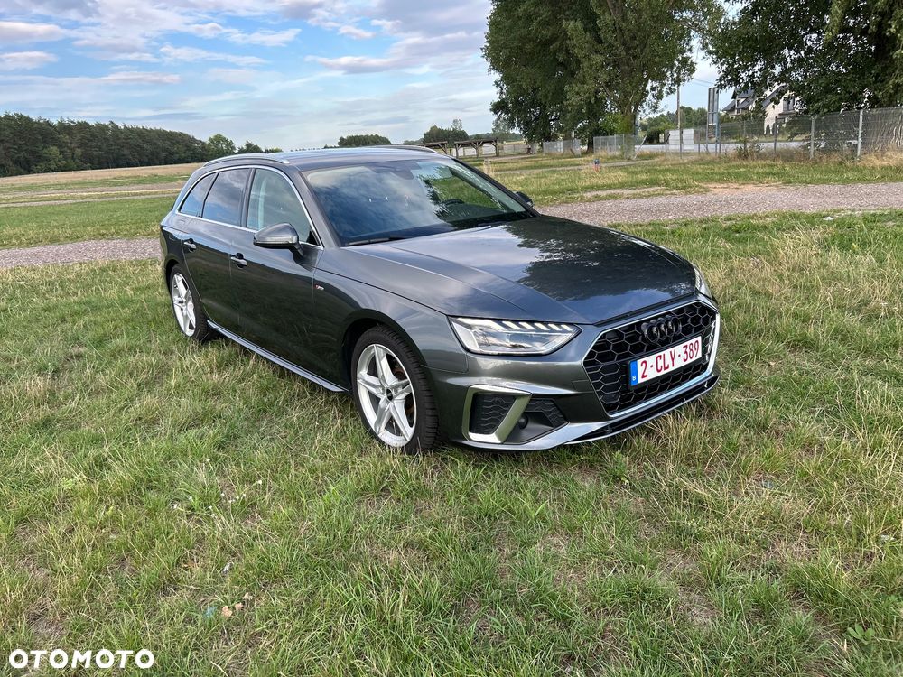 Audi A4 Avant 35 TDI mHEV S Line S tronic - 1