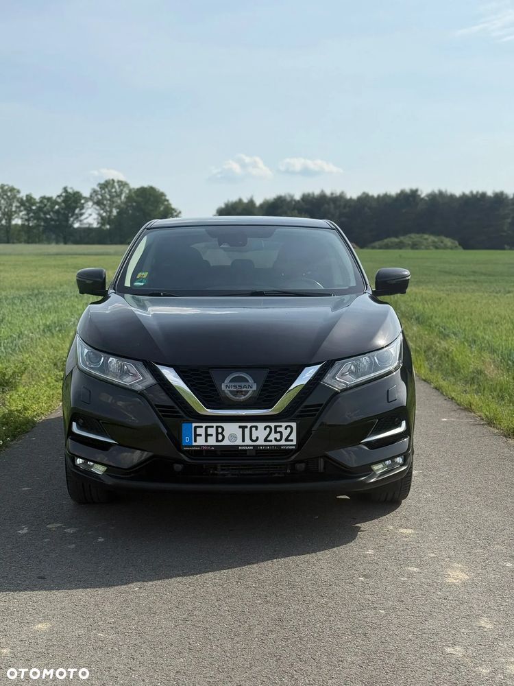 Nissan Qashqai 1.2 DIG-T N-Connecta Xtronic - 2