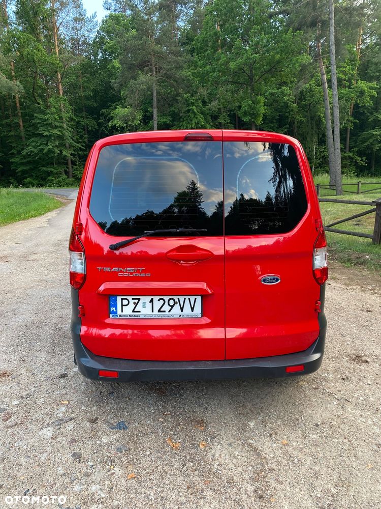 Ford Transit Courier - 5