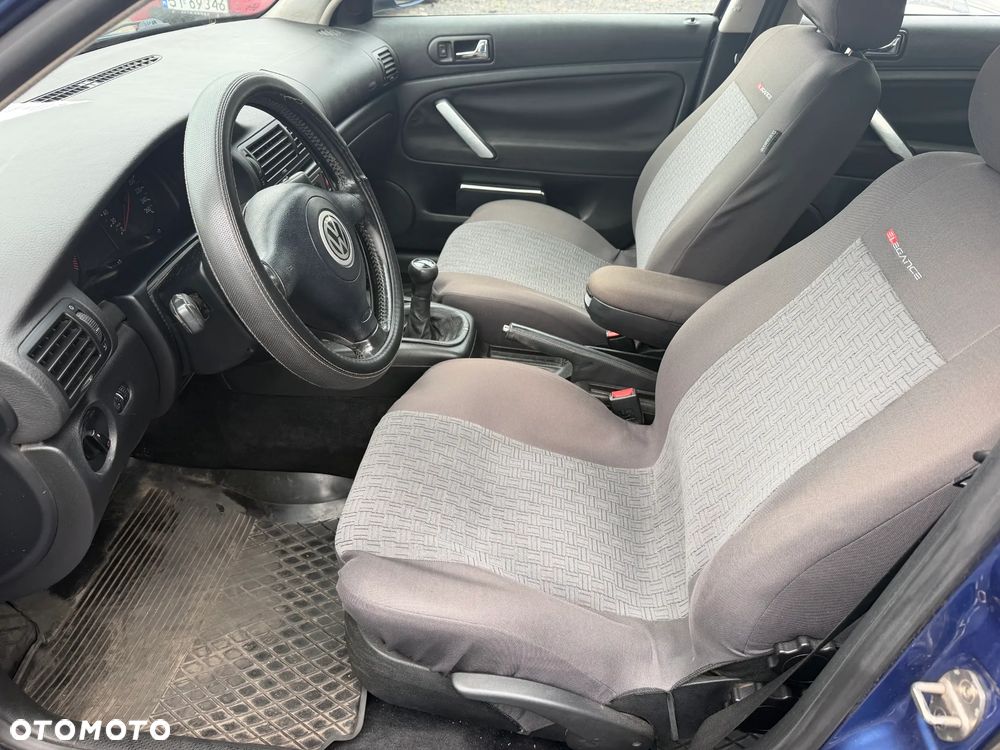 Volkswagen Passat 1.8 Comfortline - 9