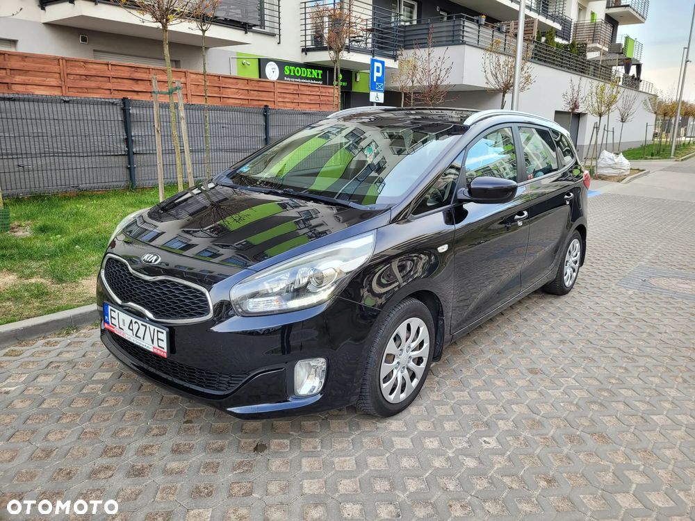 Kia Carens 1.7 CRDi M 7os - 1