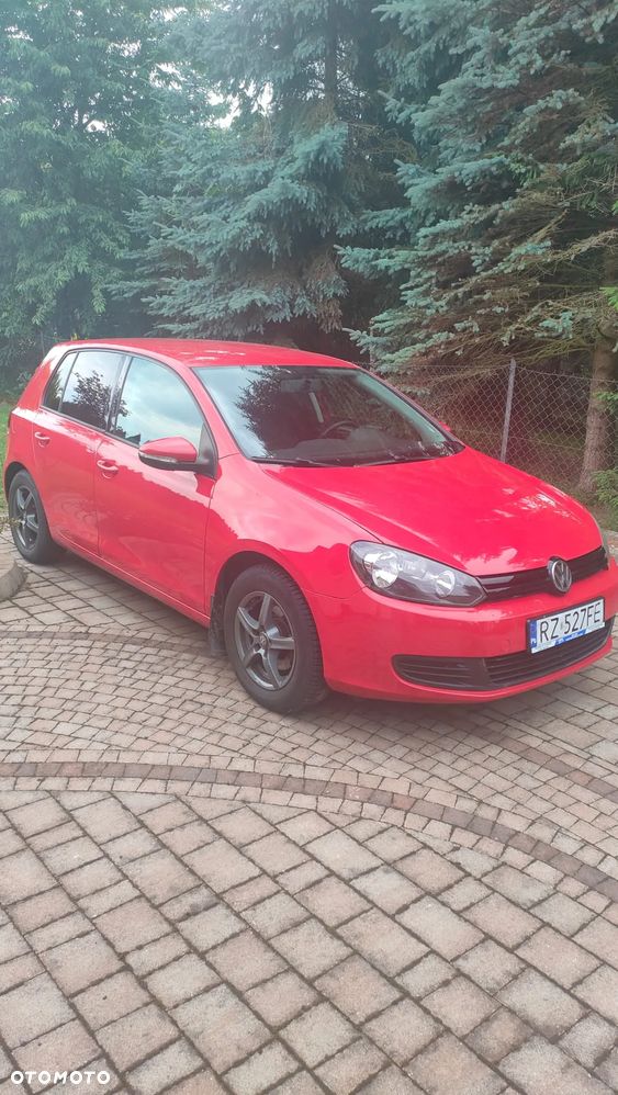 Volkswagen Golf - 2