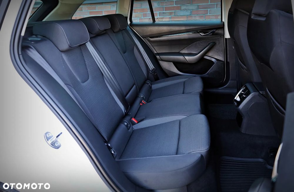 Skoda Octavia 2.0 TDI Ambition - 22