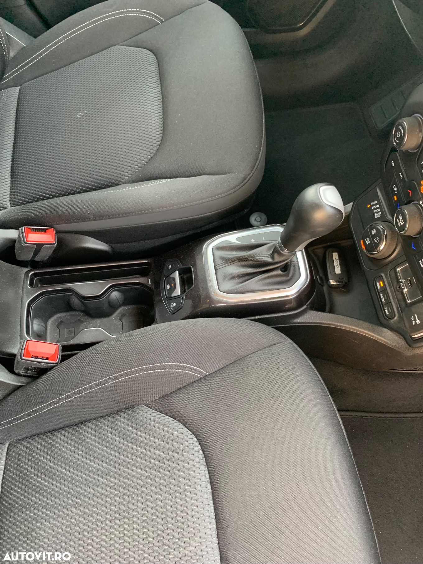 Jeep Renegade 1.3 T-GDI 4xe PLUG-IN Hybrid Automatik Summit - 21