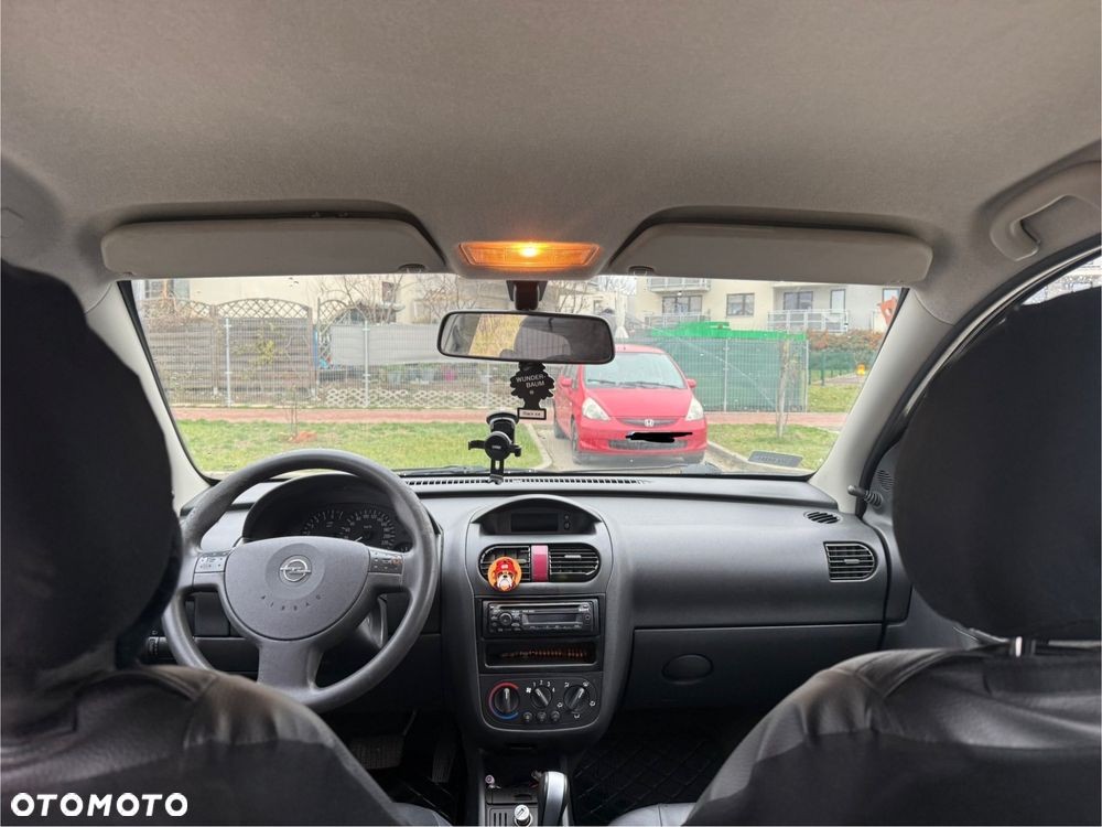 Opel Corsa - 10