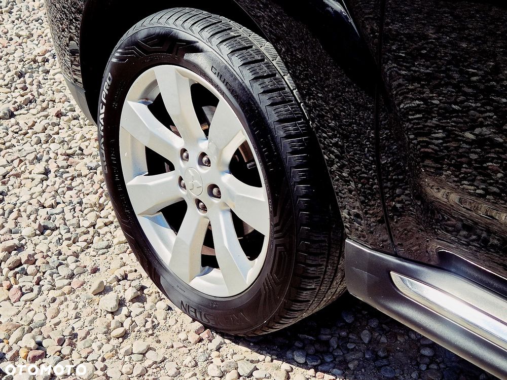 Mitsubishi Outlander 2.0 2WD Motion - 39