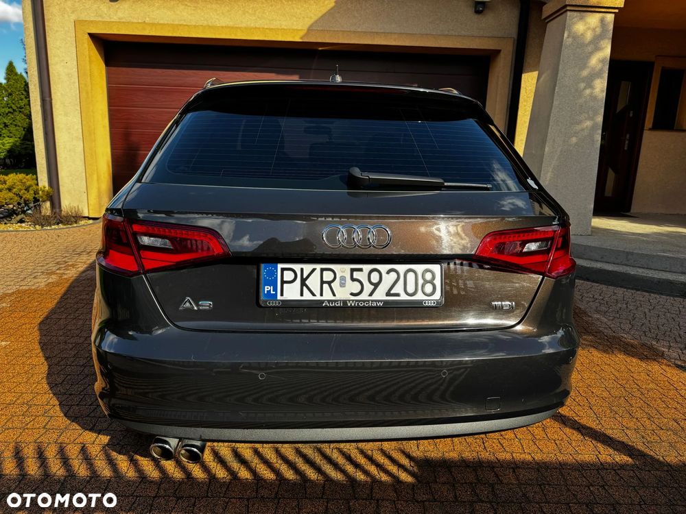Audi A3 Sportback 2.0 TDI - 17