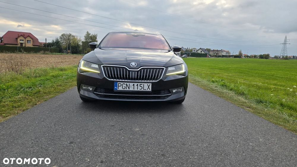 Skoda Superb 2.0 TDI L&K DSG - 7