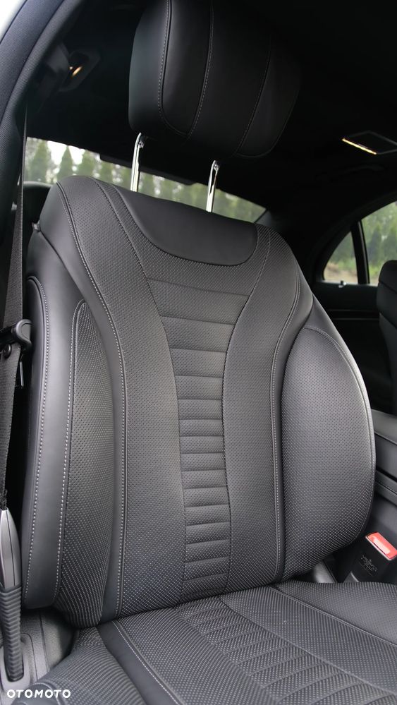 Mercedes-Benz Klasa S 450 9G-TRONIC - 31