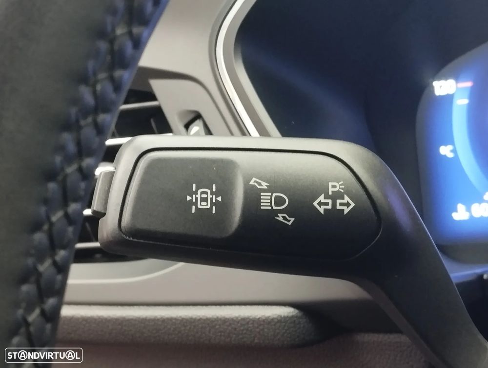 Ford Kuga 2.5 PHEV Titanium - 22