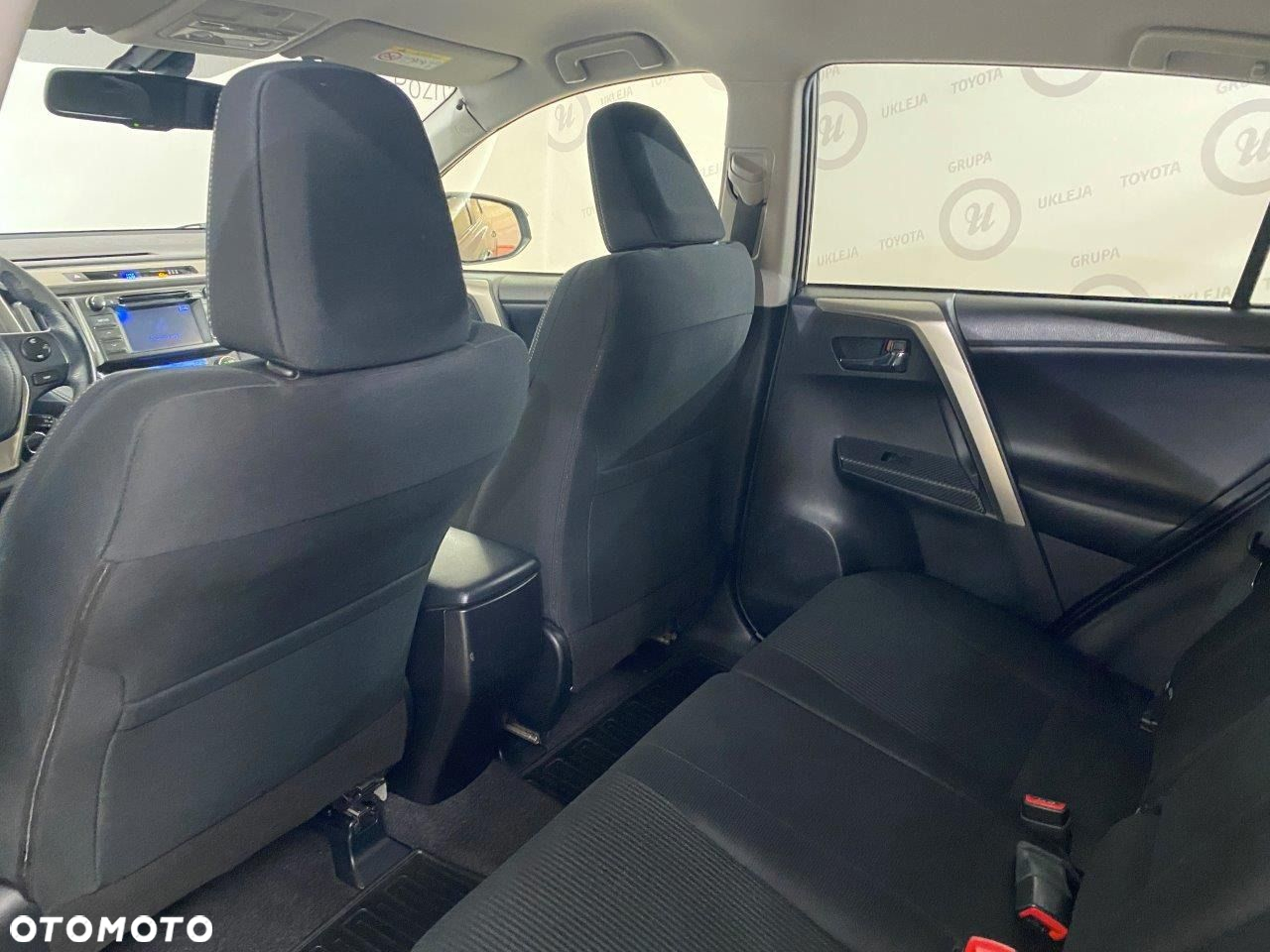 Toyota RAV4 - 9