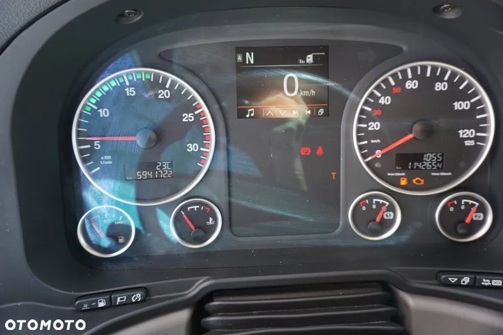 MAN TGX 18.470 LOW-DECK ACC * 594 000 KM * 2020 - 12