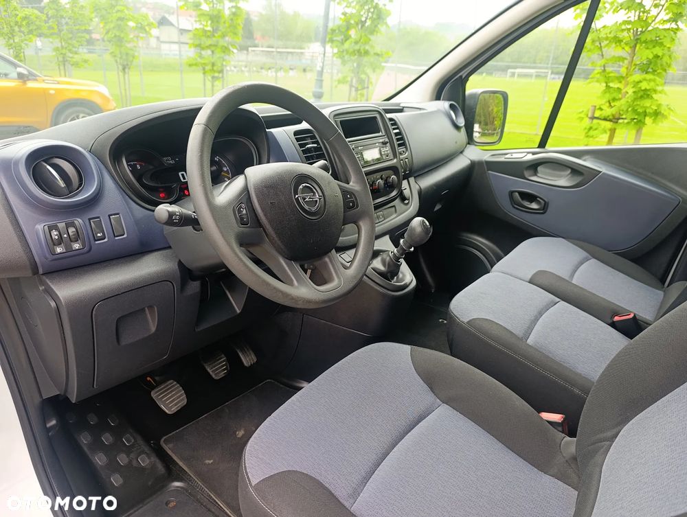 Opel VIVARO - 13