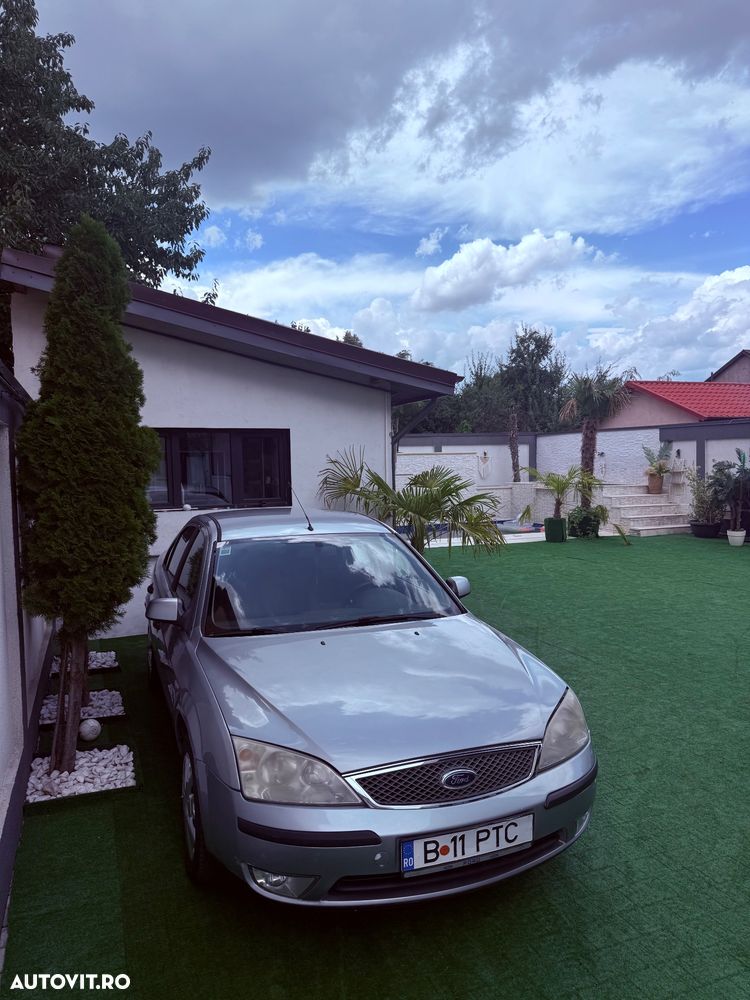 Ford Focus 1.6i 16V - 8