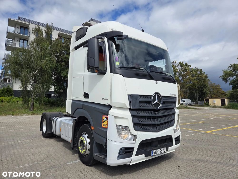 Mercedes-Benz ACTROS - 2