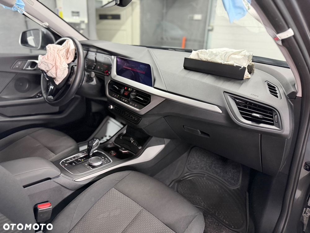 BMW Seria 1 118i Business Edition - 8