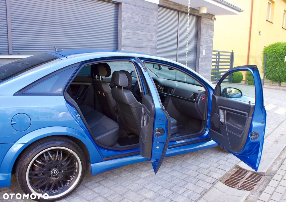 Opel Vectra 2.8 V6 Cosmo - 10