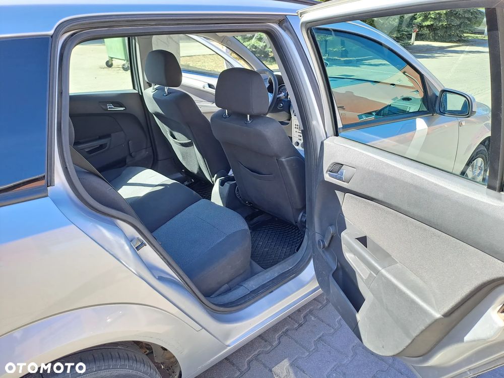 Opel Astra 1.6 Enjoy - 13
