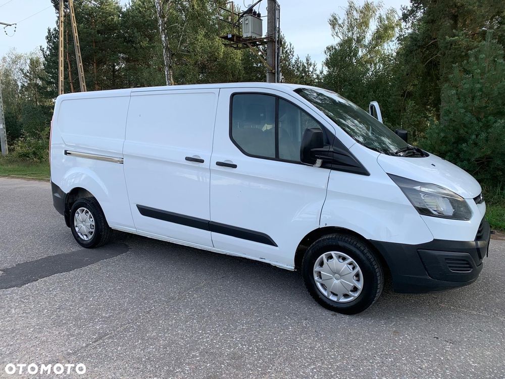 Ford Transit Custom - 8