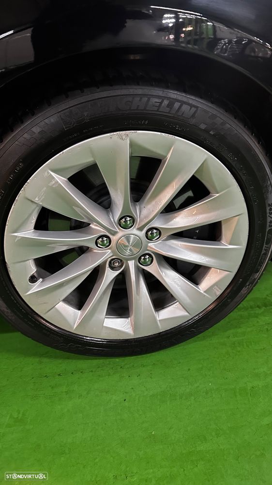 Tesla Model S Standard - 11