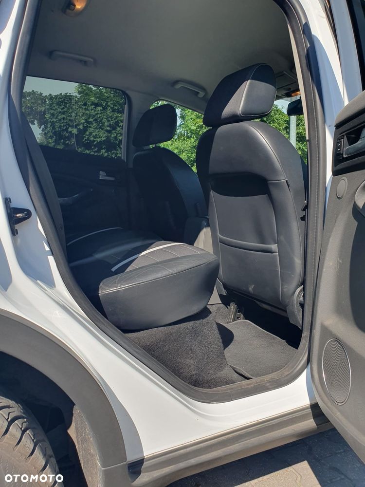 Ford Kuga 2.0 TDCi 2x4 Champions Edition - 9