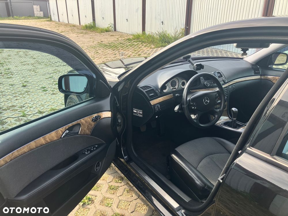 Mercedes-Benz Klasa E 200 Kompressor Avantgarde - 10