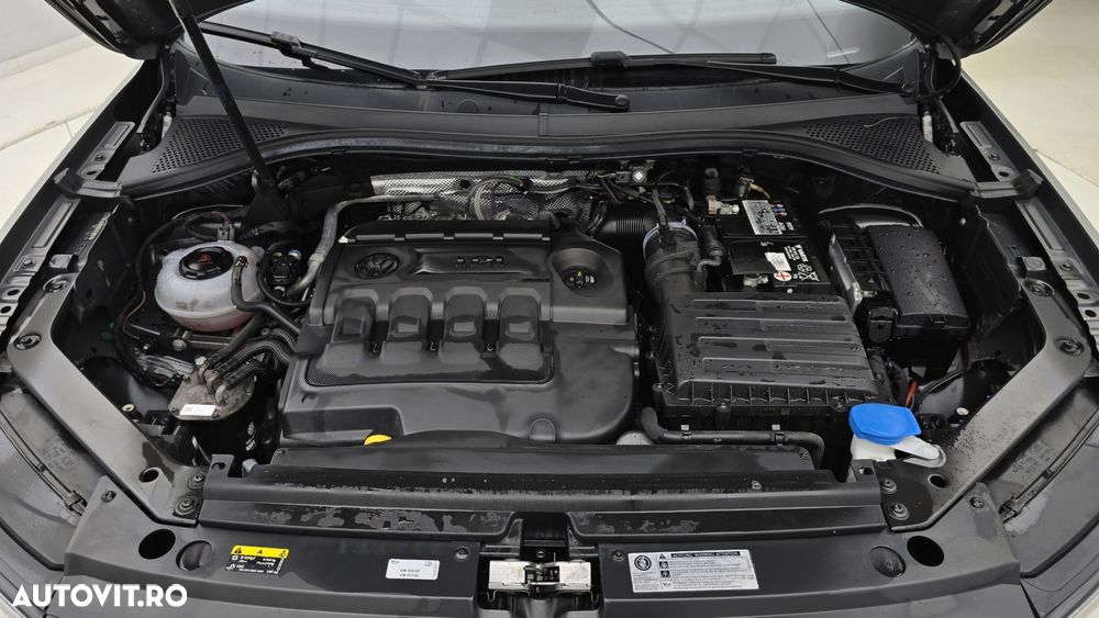 Volkswagen Tiguan - 24