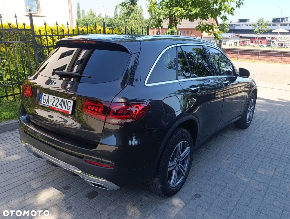 Mercedes-Benz GLC - 4