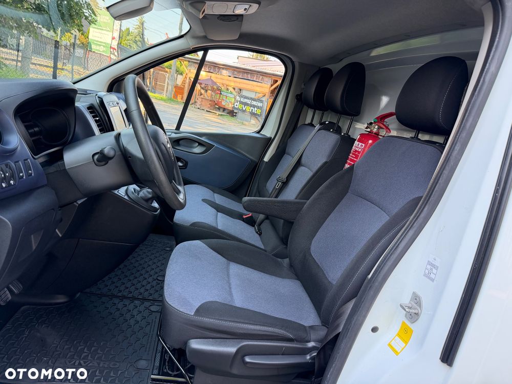 Opel VIVARO - 16