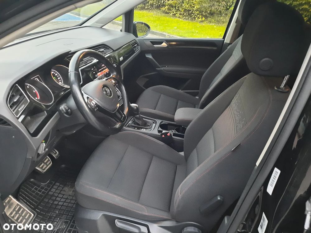 Volkswagen Touran 2.0 TDI SCR (BlueMotion Technology) DSG SOUND - 25