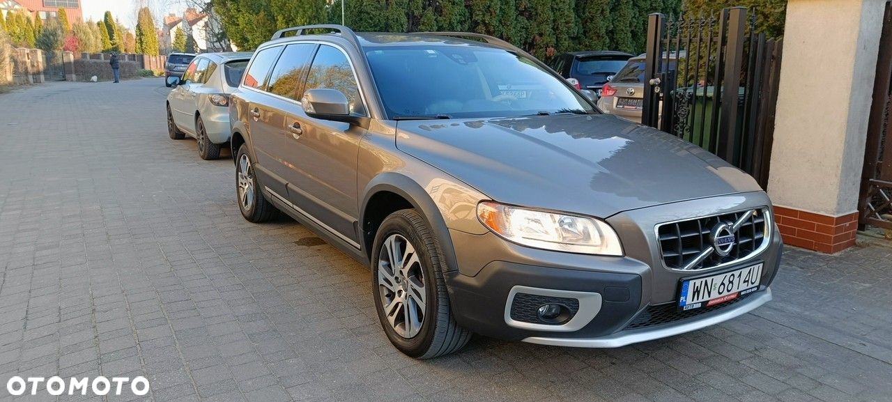 Volvo XC 70 D5 AWD Dynamic Momentum - 11